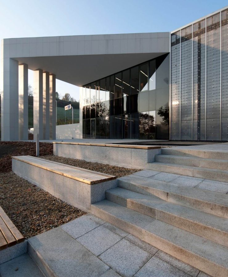 oxygen (5) oxygen (5)