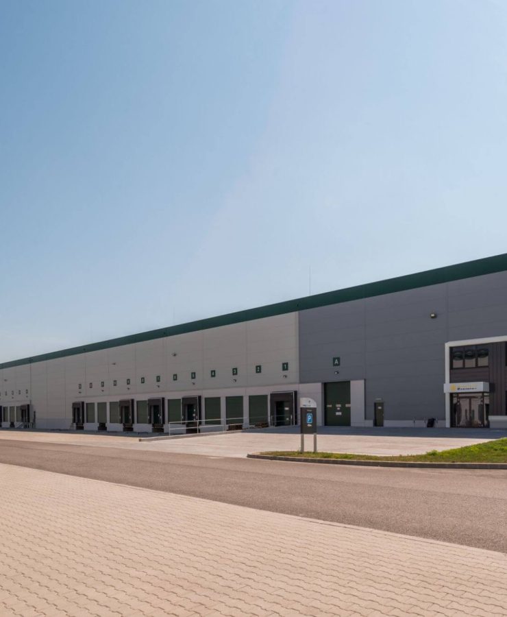 prologis (3) prologis (3)