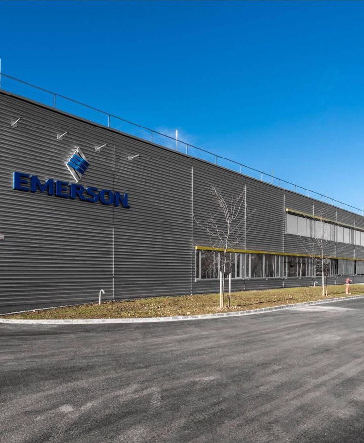 emerson (3) emerson (3)