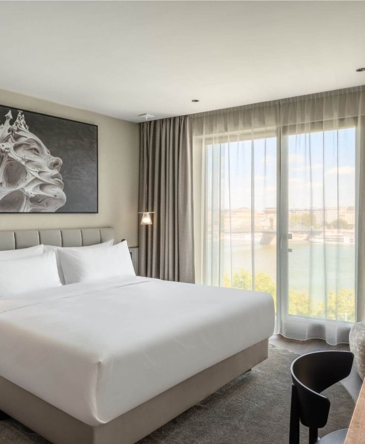 leon_hotel (2)